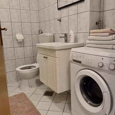 Histria Apartment *